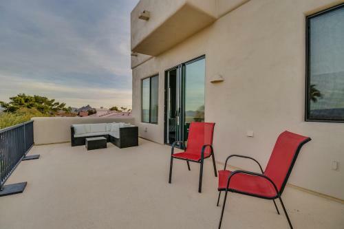 Luxury Contemporary Sanctuary W Pool And Views