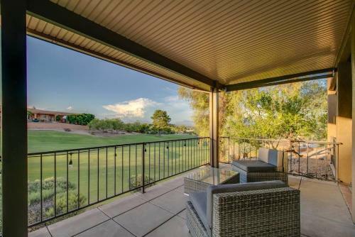 Luxe 4 Bdrm Wpool And Spa On Golf Course Lot