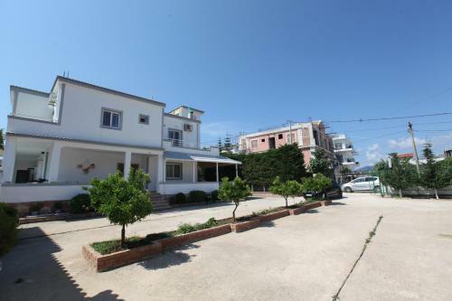 Apartamento Villa Shehu