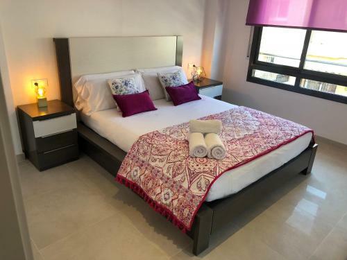 Salou Villa Private Pool & Jacuzzi