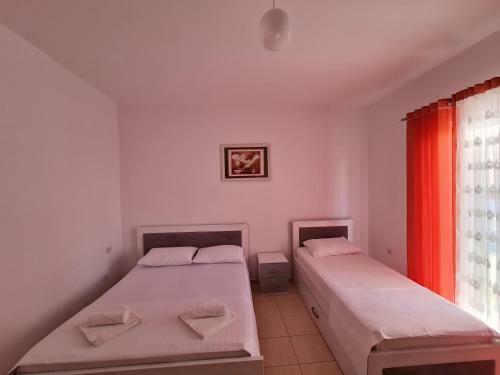 Summer Time Hotel