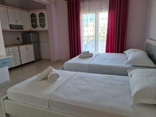 Summer Time Hotel