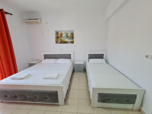Summer Time Hotel