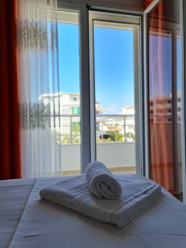Summer Time Hotel