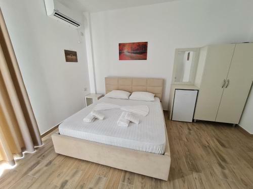 Hotel Veliaj