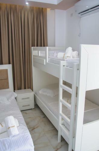 Apartamento Hotel Landi