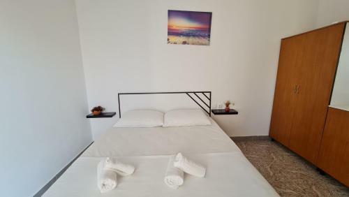 Hostal Guesthouse Veliaj