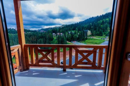 Vu?ko Apartment With Balcony
