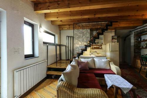 House / Apartments Medo