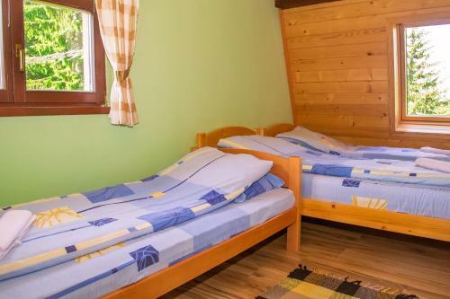 Apartments And Rooms Planinska Idila
