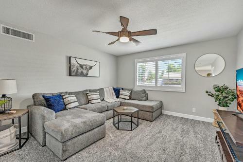 Gilbert Charmer! Close To Downtown Gilbert Fun! Home