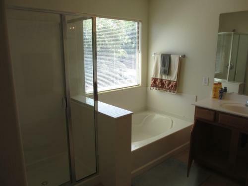 Art Gallery Vacation House