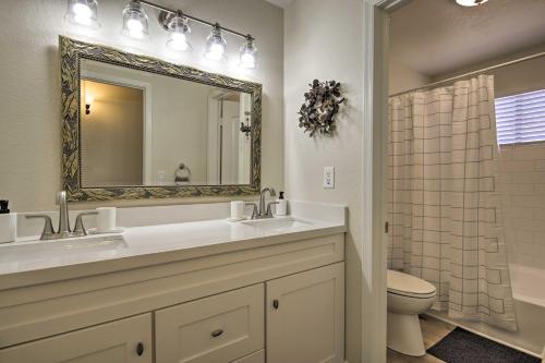 Remarkable Gilbert Getaway Near Golf Courses!