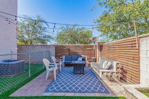 Super Upgraded Gilbert 2 Story! Dog Friendly! Home