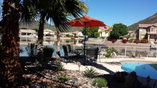 Glendale Arizona Lakeside Property