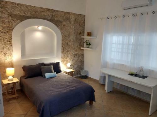 Hostal Carlota Guest House