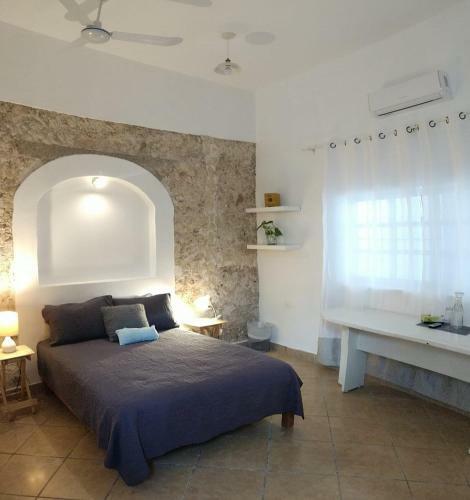 Hostal Carlota Guest House