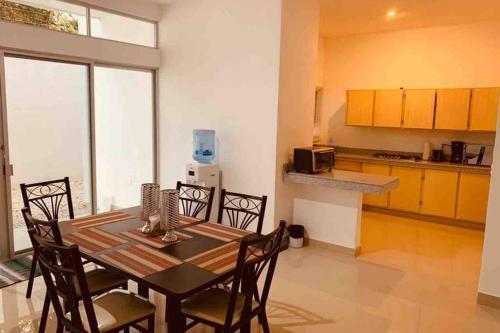 La Casa de Luisa, A Un Paso Del Hermoso Mar de Cozumel