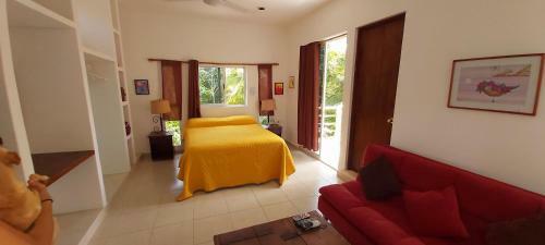 Villa Mini Pini Bird Watching And Cenote Loft