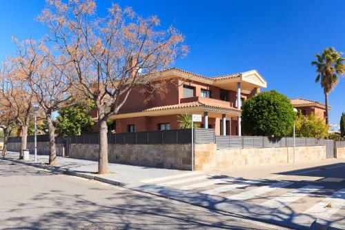 Villa Wine Experience Salou Center - Spa & Wine