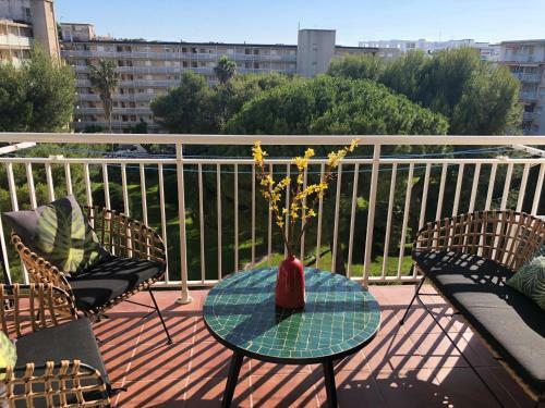 Apartamento For A Stay Dms III