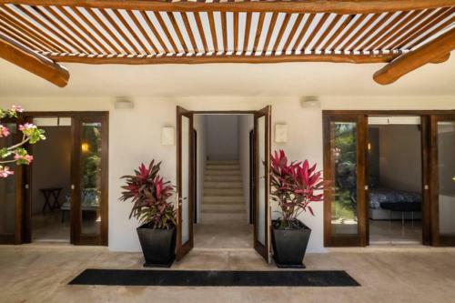 Casa Bella Private Beach Villa