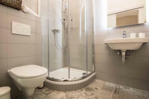 Best Place And Comfort Apartments