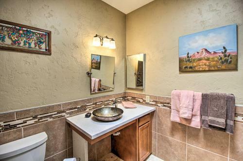 Calm Green Valley Townhome About 30 Mi To Tucson!