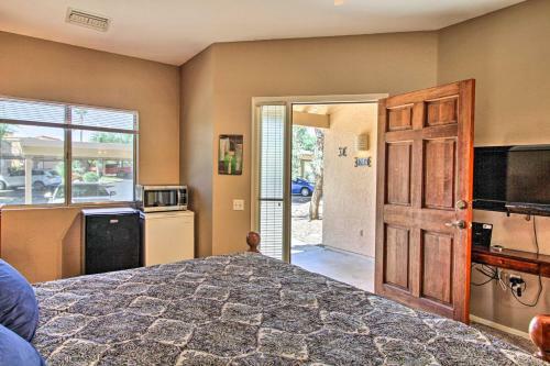Calm Green Valley Townhome About 30 Mi To Tucson!