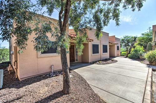 Calm Green Valley Townhome About 30 Mi To Tucson!
