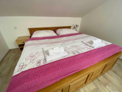 Hostal Penzion Tr�dler
