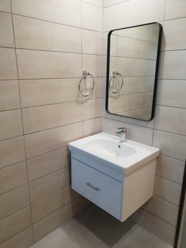 Egkomi Luxury Spacious Apartment