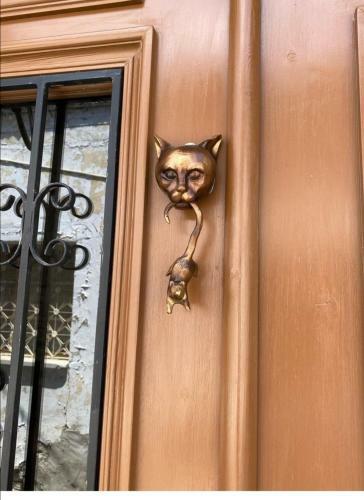 Hostal Lazaros Stonehouse
