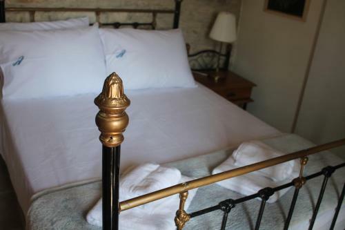 Hostal Lazaros Stonehouse