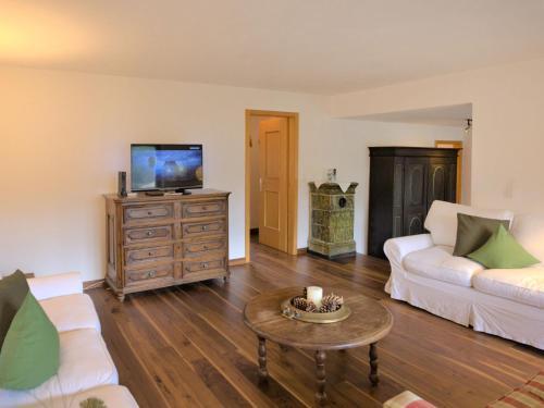 Apartment Chesa Funtanella