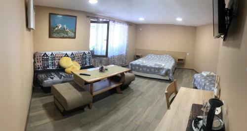 Hostal ???? ?? ????? ?????????? ??? ?????????