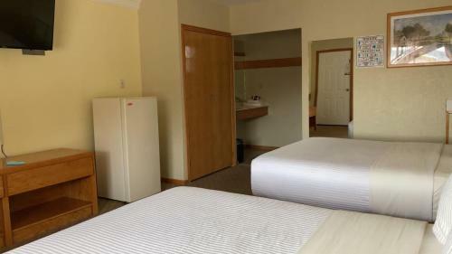 Hotel La Huerta Inn & Suites