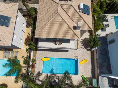 Blue Water Villa Ekaterina 3 Bdrm