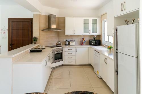 Blue Water Villa Ekaterina 3 Bdrm