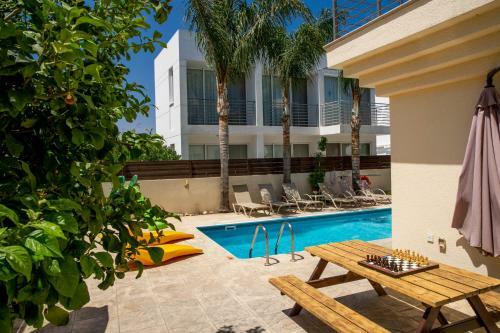 Blue Water Villa Ekaterina 3 Bdrm