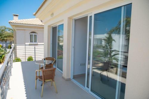 Blue Water Villa Ekaterina 3 Bdrm