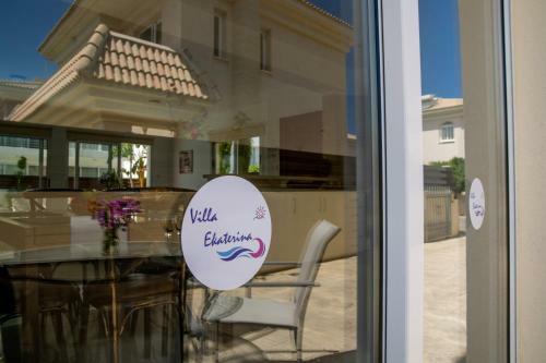 Blue Water Villa Ekaterina 3 Bdrm