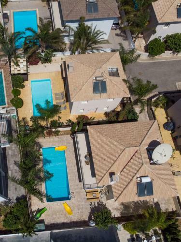 Blue Water Villa Ekaterina 3 Bdrm