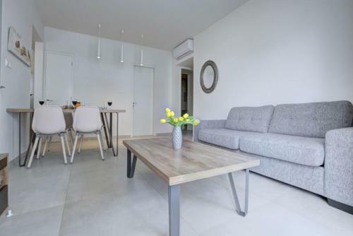 Mythical Sands Ground Floor Apartment For 6 Persons