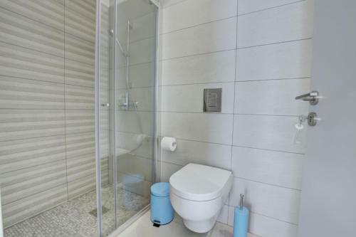 Mythical Sands Ground Floor Apartment For 6 Persons