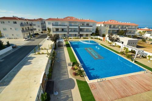 Mythical Sands Ground Floor Apartment For 6 Persons