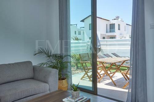 Emerald Villa