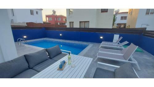 Horizon Stylish Villa In Protaras Complex