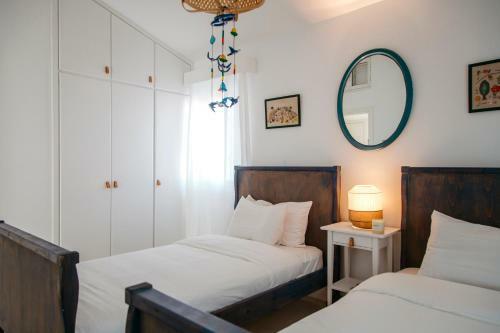Island Home Seaside Villa