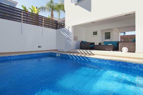 Villa Royal View